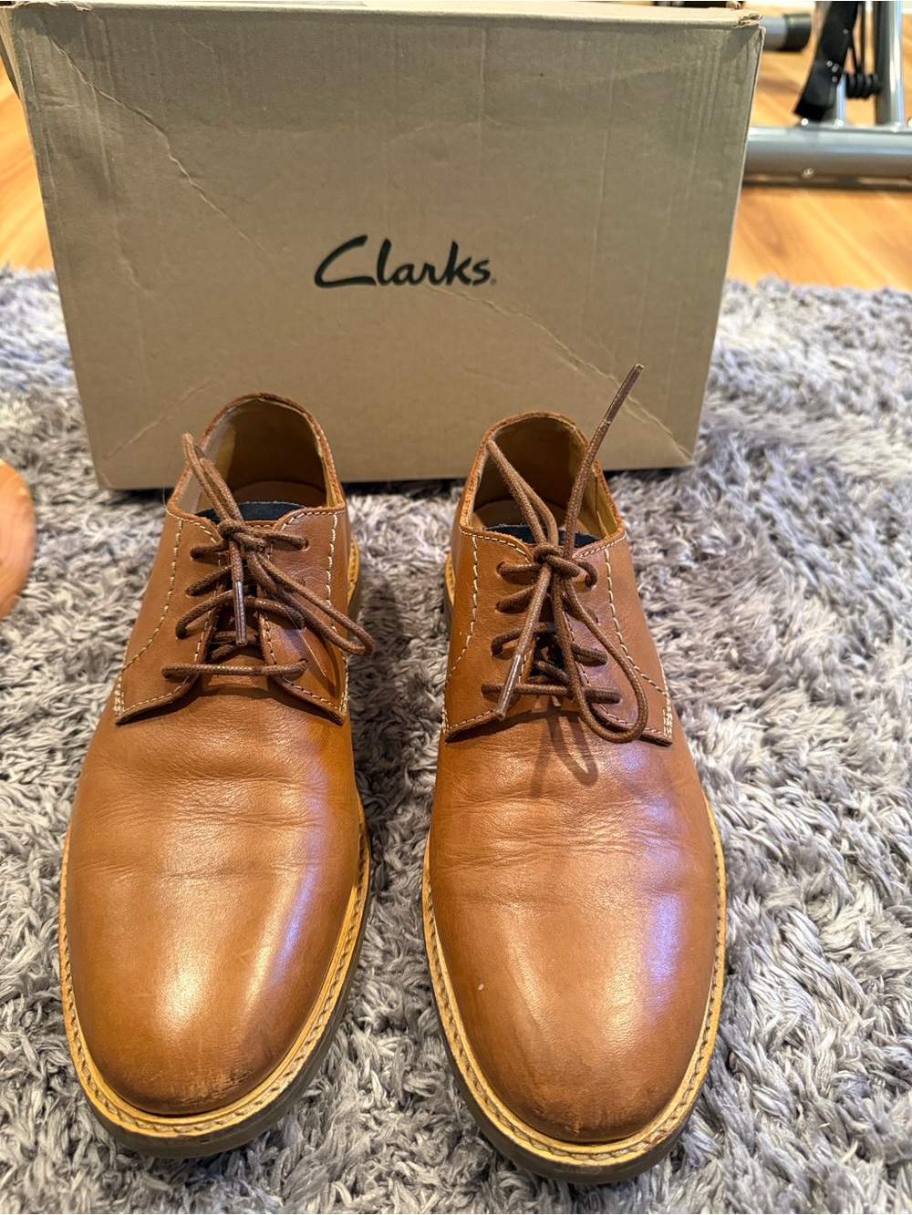 Clarks Atticus Lace Shoes - Tan